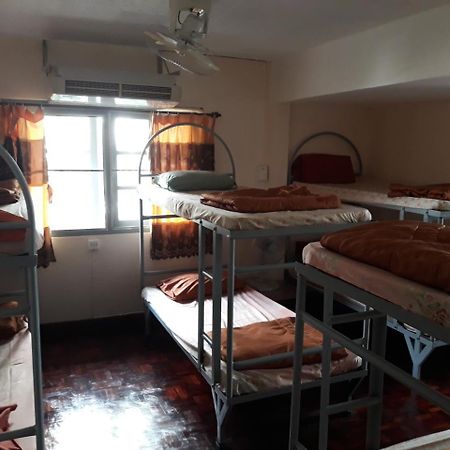 Dutch Guest House Chiang Mai Esterno foto