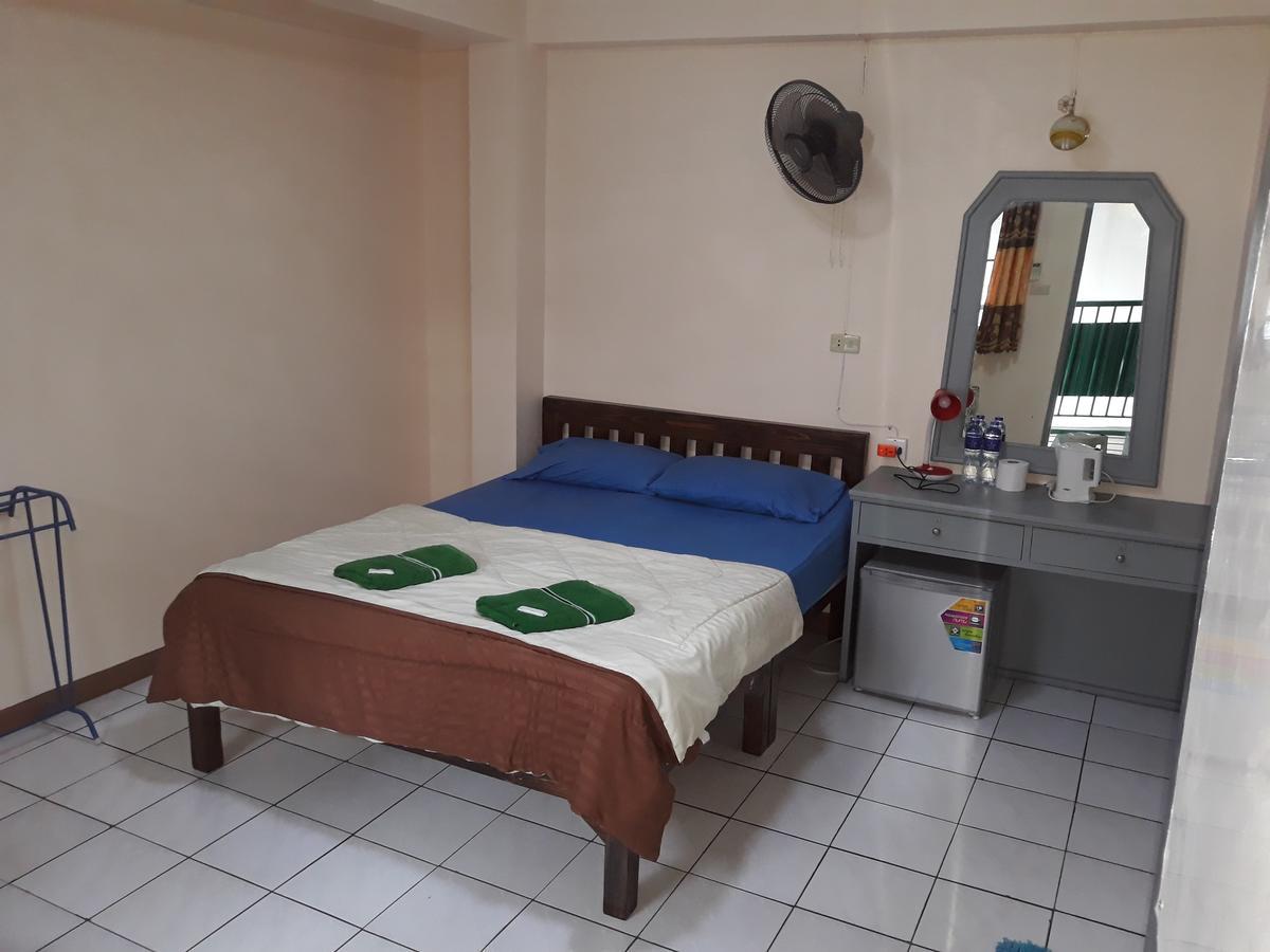 Dutch Guest House Chiang Mai Esterno foto