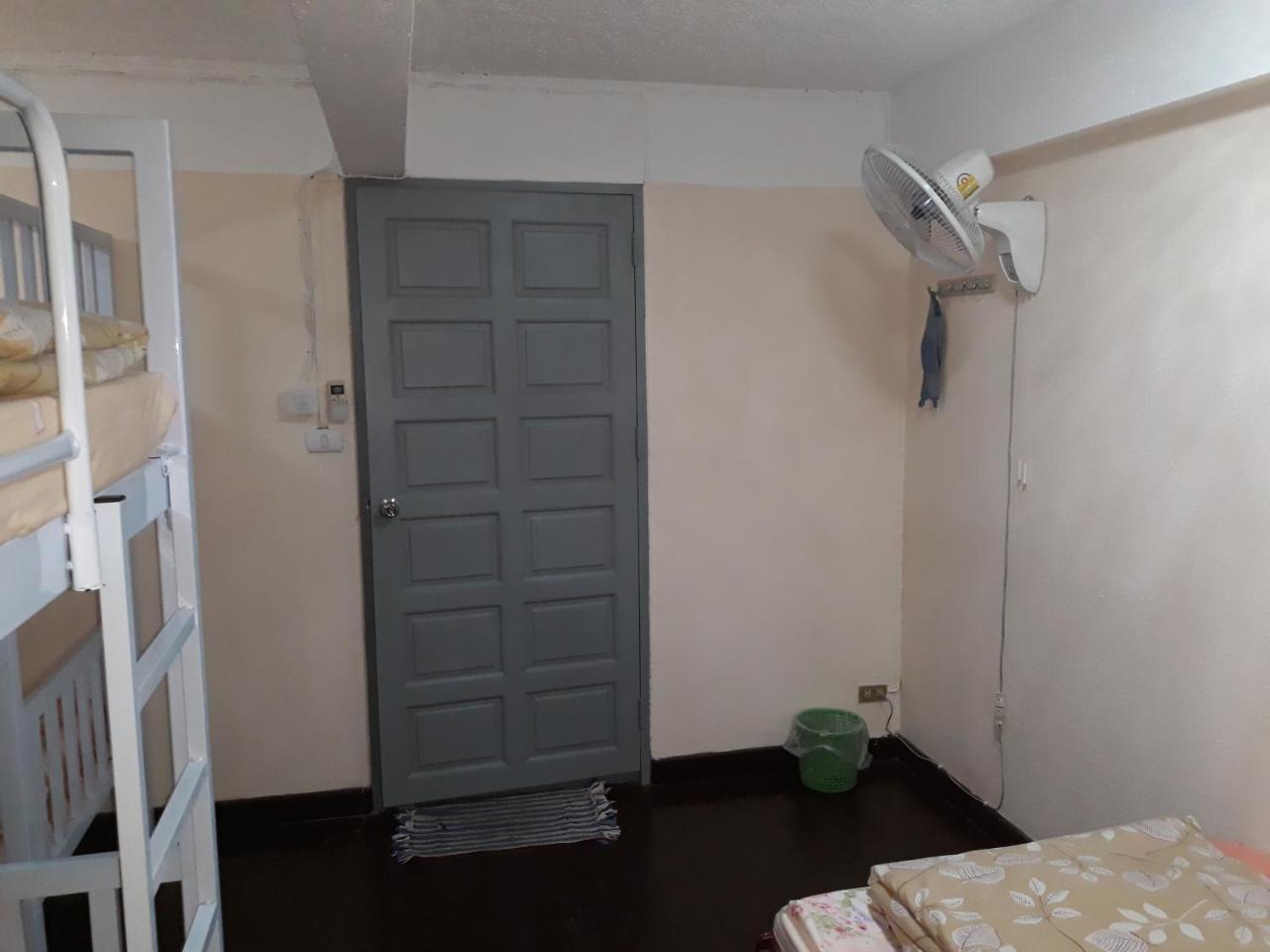 Dutch Guest House Chiang Mai Esterno foto