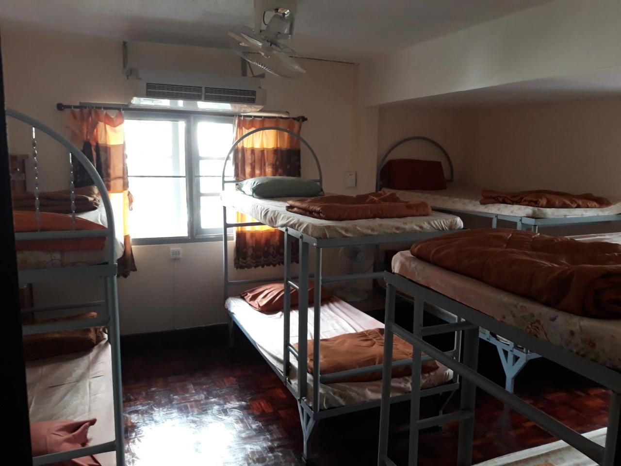 Dutch Guest House Chiang Mai Esterno foto